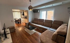 Apartment Sweet Luxury